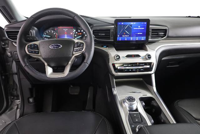 Certified 2023 Ford Explorer XLT w/ Equipment Group 202A AWD/4WD image 13