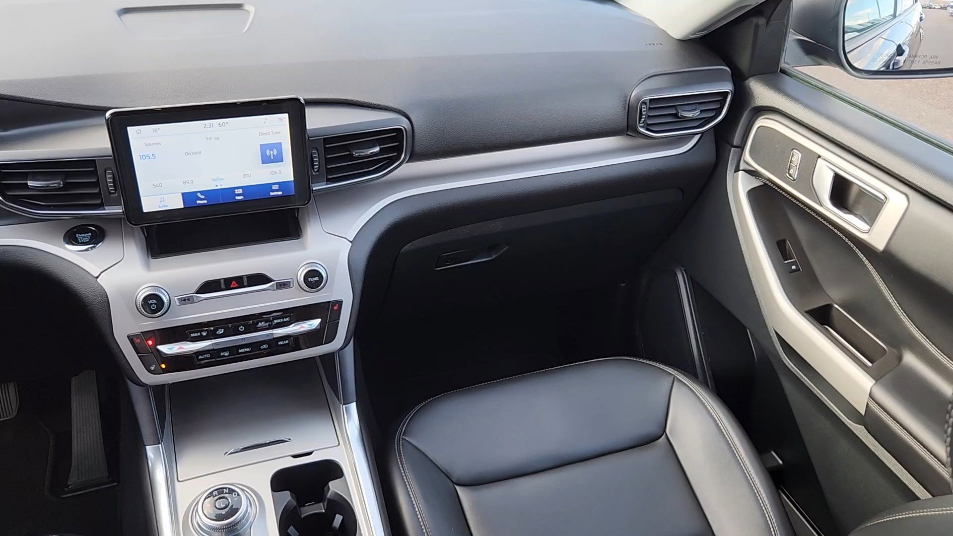 Certified 2024 Ford Explorer XLT w/ Equipment Group 202A image 7