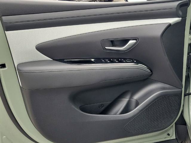 Used 2025 Hyundai Santa Cruz SEL FWD image 22
