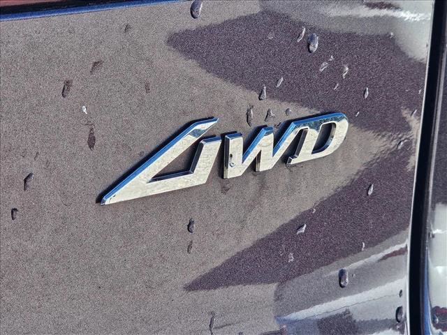 Used 2022 Genesis GV70 2.5T w/ Advanced Package AWD/4WD image 9