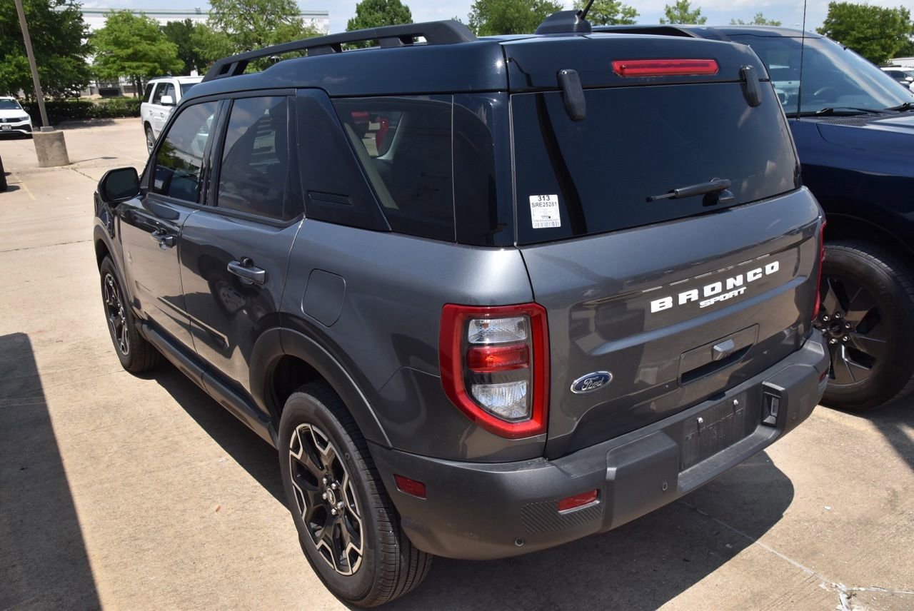 Certified 2025 Ford Bronco Sport Outer Banks w/ Outer Banks Tech Package+ AWD/4WD image 8