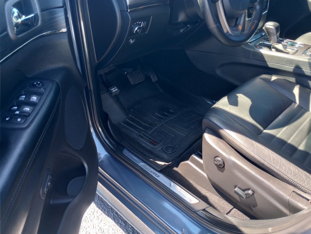 Used 2020 Jeep Grand Cherokee Limited X AWD/4WD image 22