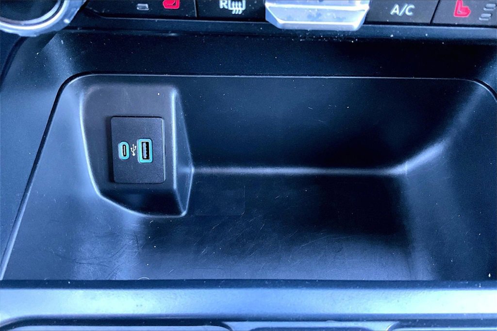 Certified 2023 Ford F150 XLT w/ Equipment Group 302A High image 33