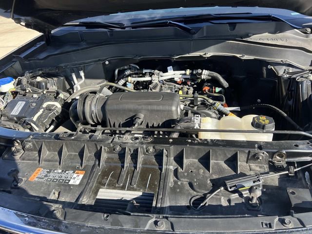 Certified 2023 Ford Explorer XLT w/ Equipment Group 202A image 11