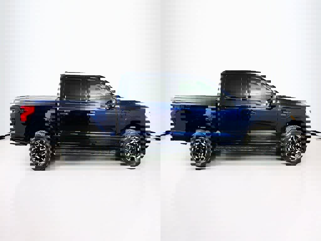 Certified 2023 Ford F150 Lightning XLT image 6