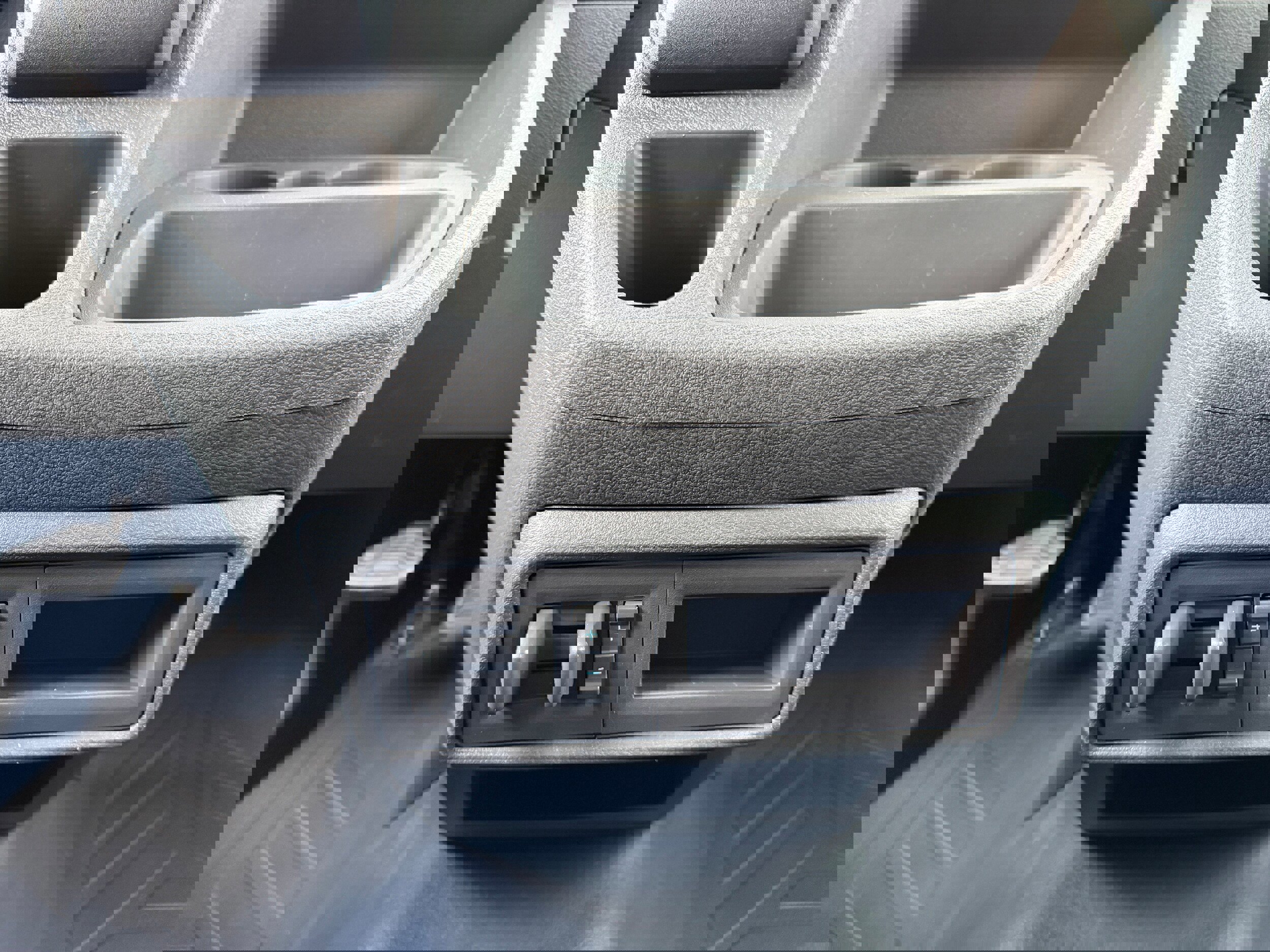 Certified 2022 Ford Transit 250 Medium Roof AWD w/ Load Area Protection Package image 21