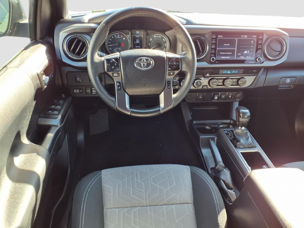 Used 2022 Toyota Tacoma TRD Sport AWD/4WD image 9