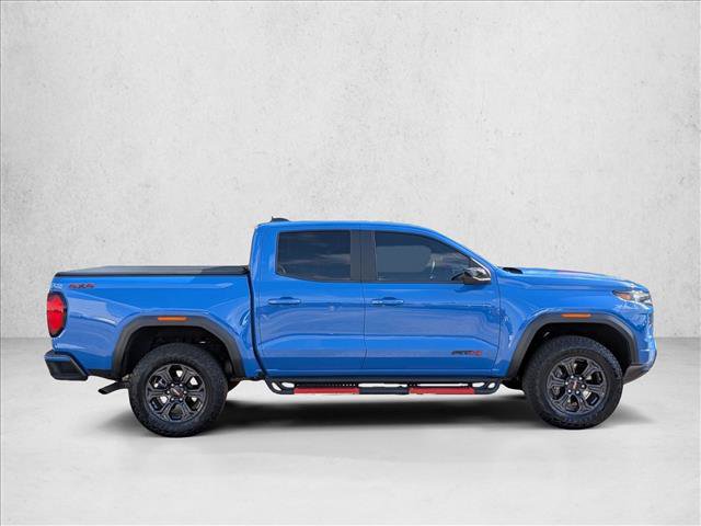Used 2025 GMC Canyon Elevation AWD/4WD image 4