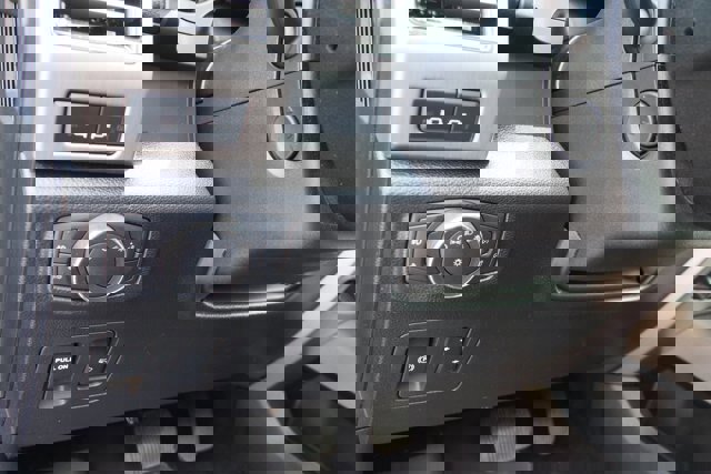 Certified 2020 Ford F150 Platinum w/ Equipment Group 701A Luxury image 20