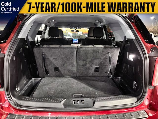 Certified 2024 Ford Explorer XLT image 32