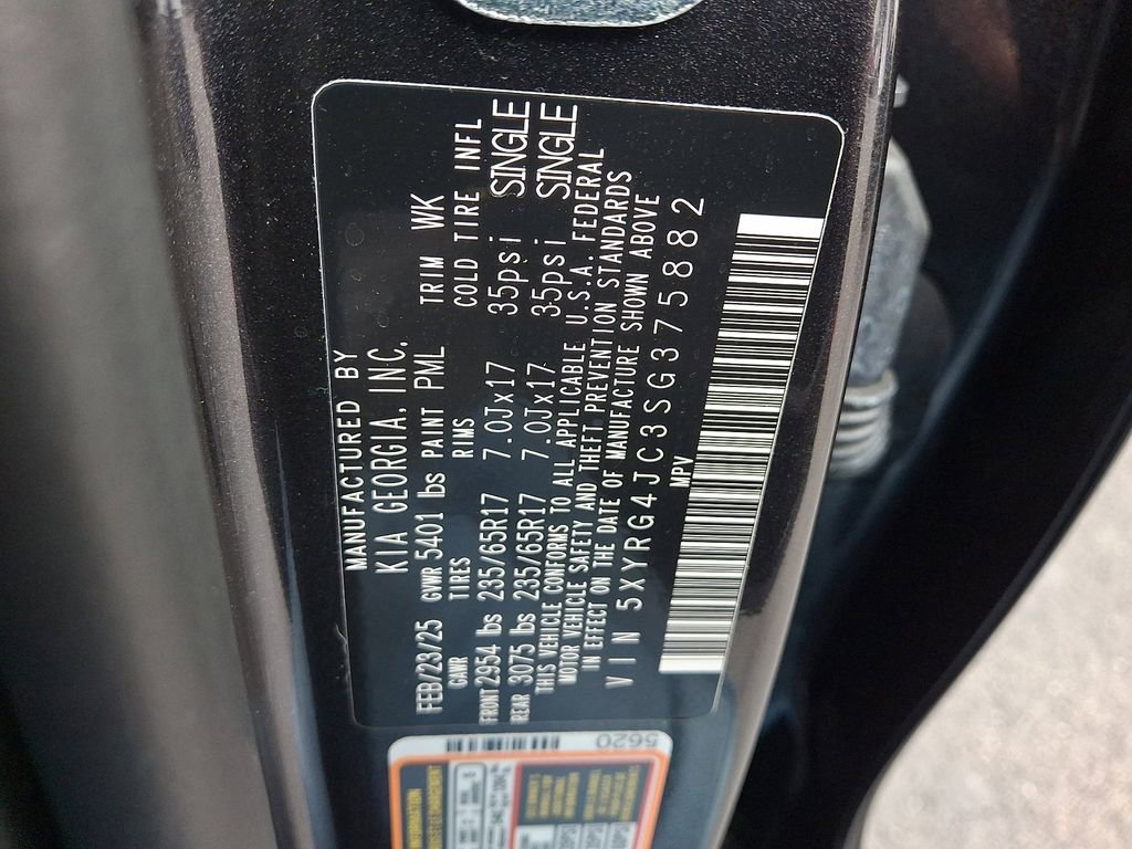 Used 2025 Kia Sorento LX FWD image 26