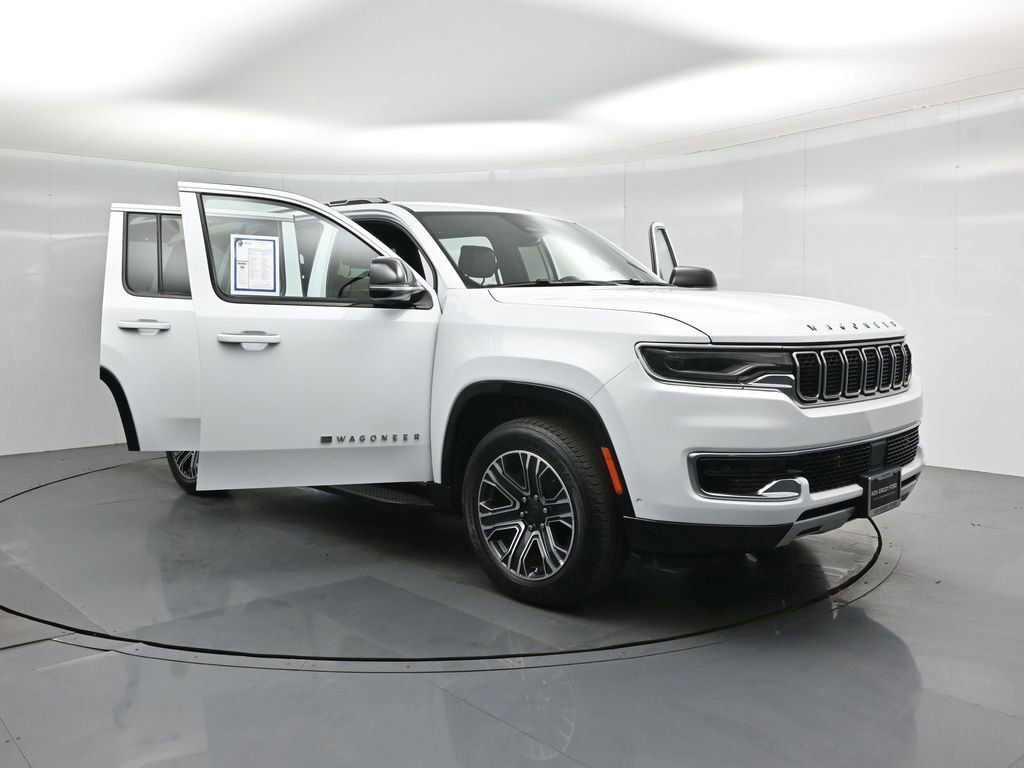 Used 2024 Jeep Wagoneer Series II w/ Flexible Seating Group image 37