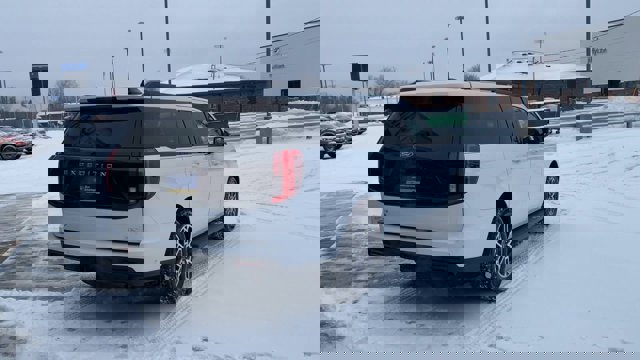 Certified 2025 Ford Expedition Max Active image 9