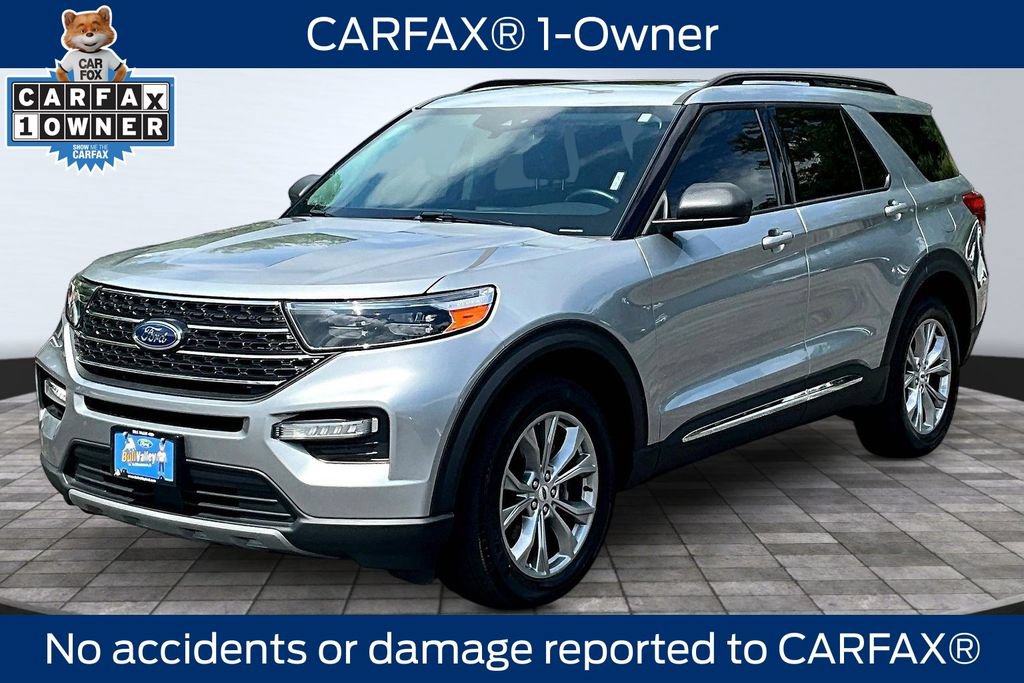 Certified 2023 Ford Explorer XLT w/ Equipment Group 202A AWD/4WD image 3