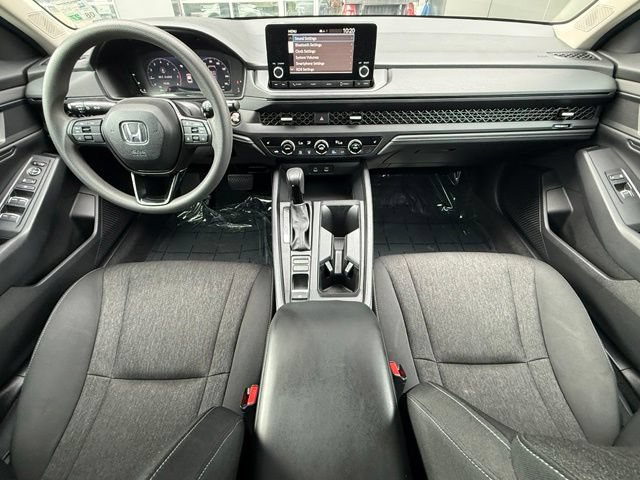 Used 2023 Honda Accord EX image 18
