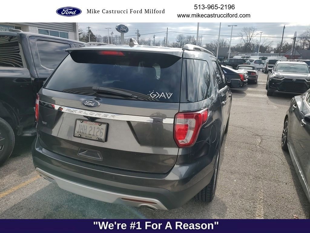 Certified 2017 Ford Explorer XLT w/ Equipment Group 202A image 2