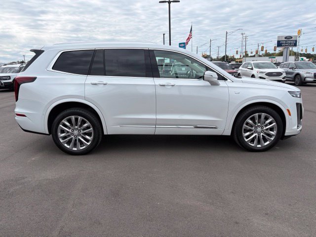 Used 2024 Cadillac XT6 Premium Luxury w/ Technology Package AWD/4WD image 9