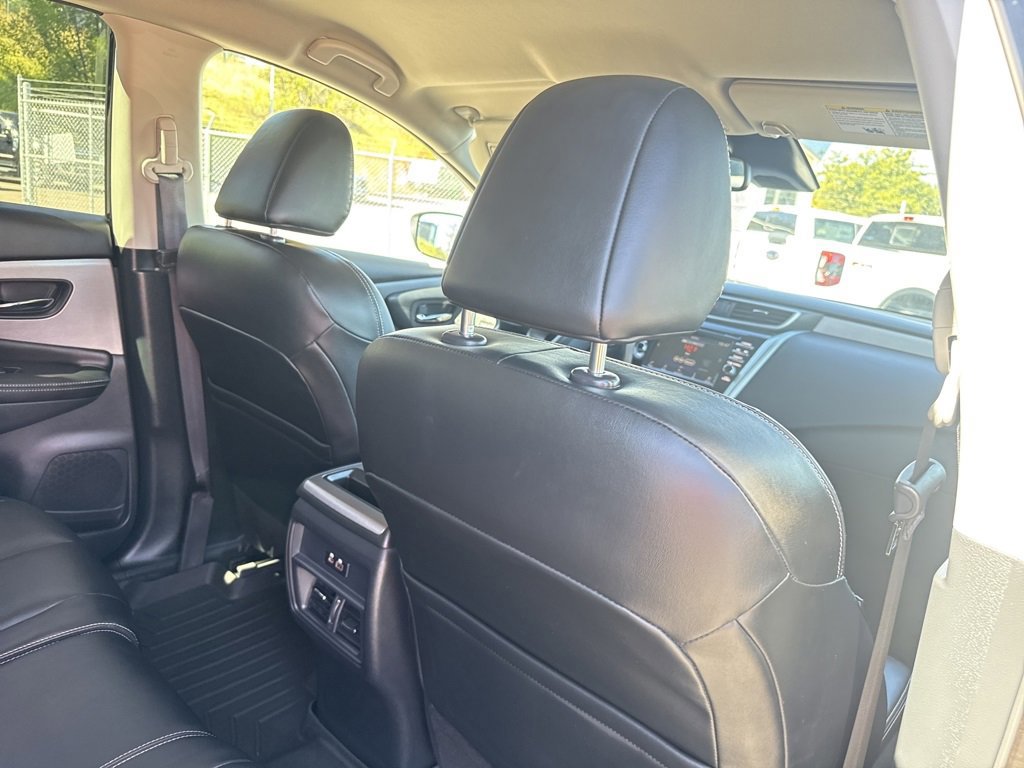 Used 2023 Nissan Murano SV w/ SV Midnight Edition Package image 24