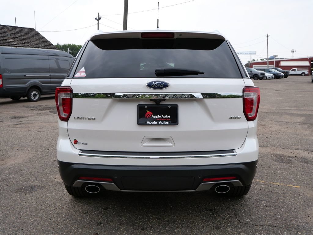 Certified 2019 Ford Explorer Limited w/ Class III Trailer Tow Package AWD/4WD image 5