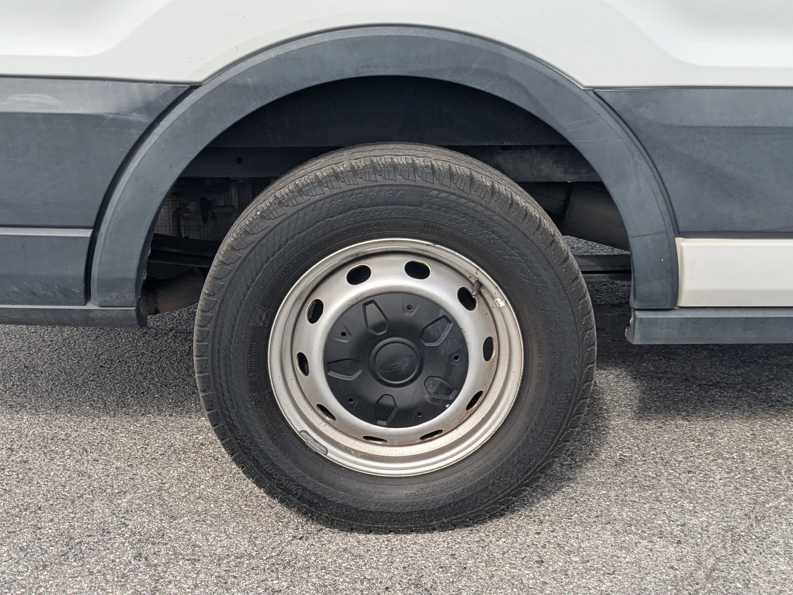 Certified 2018 Ford Transit 350 148 Low Roof image 10