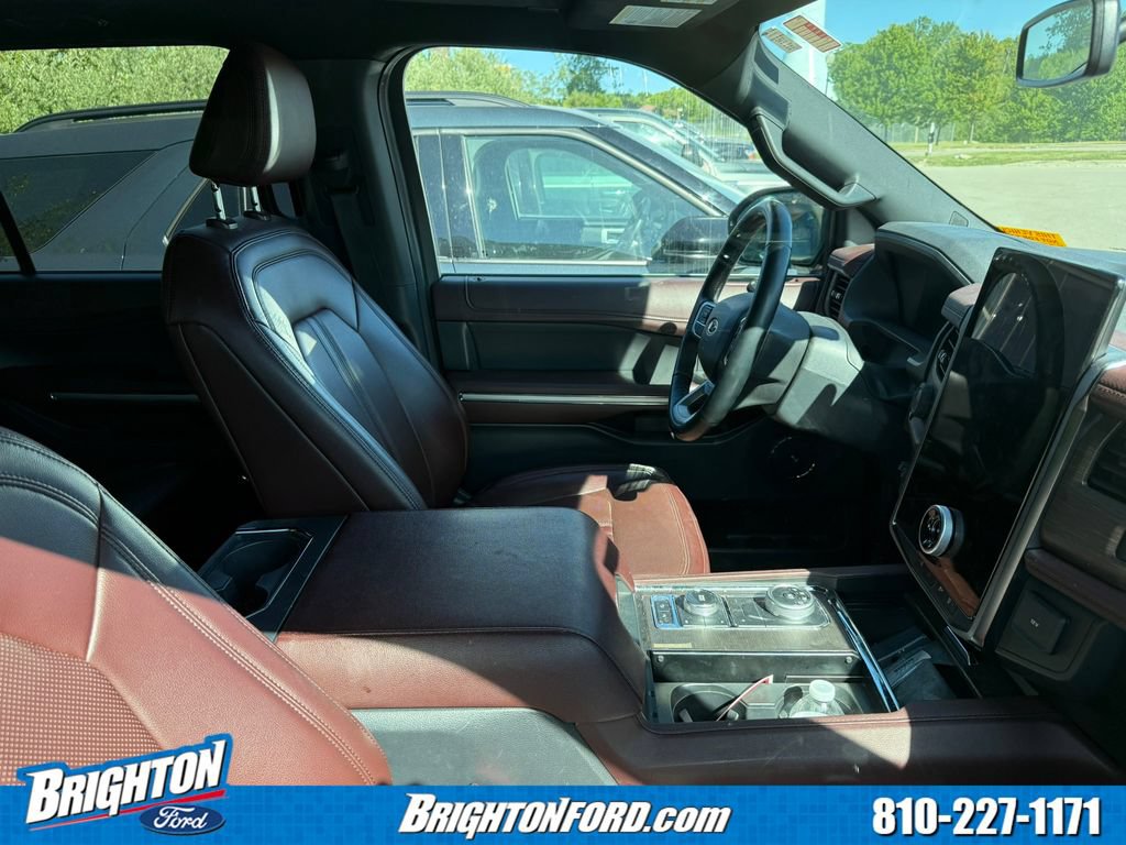 Certified 2024 Ford Expedition Limited AWD/4WD image 6