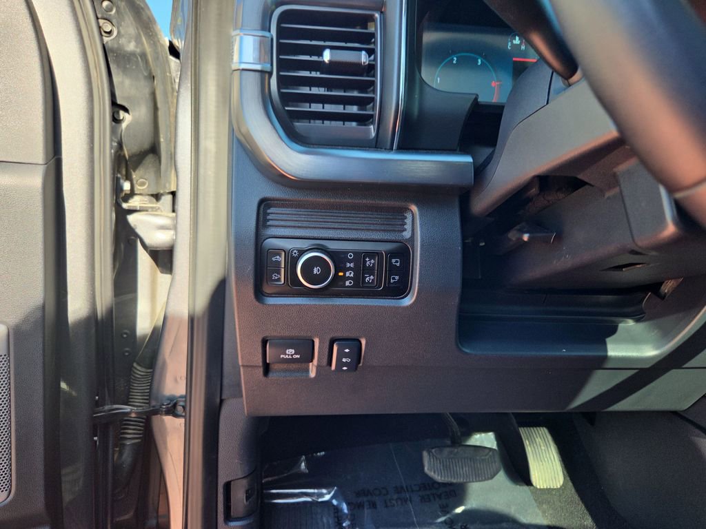 Certified 2025 Ford F350 Lariat AWD/4WD image 16