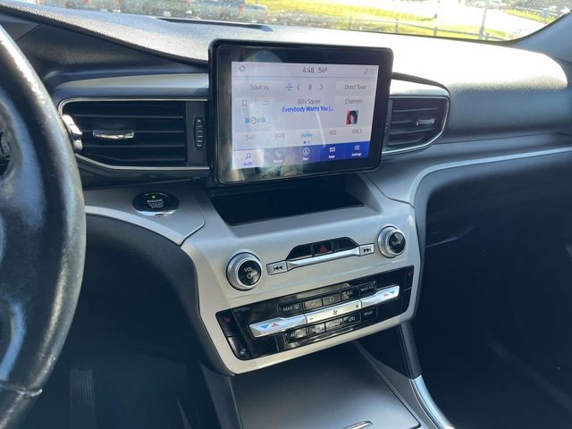 Certified 2021 Ford Explorer XLT w/ Equipment Group 202A image 24