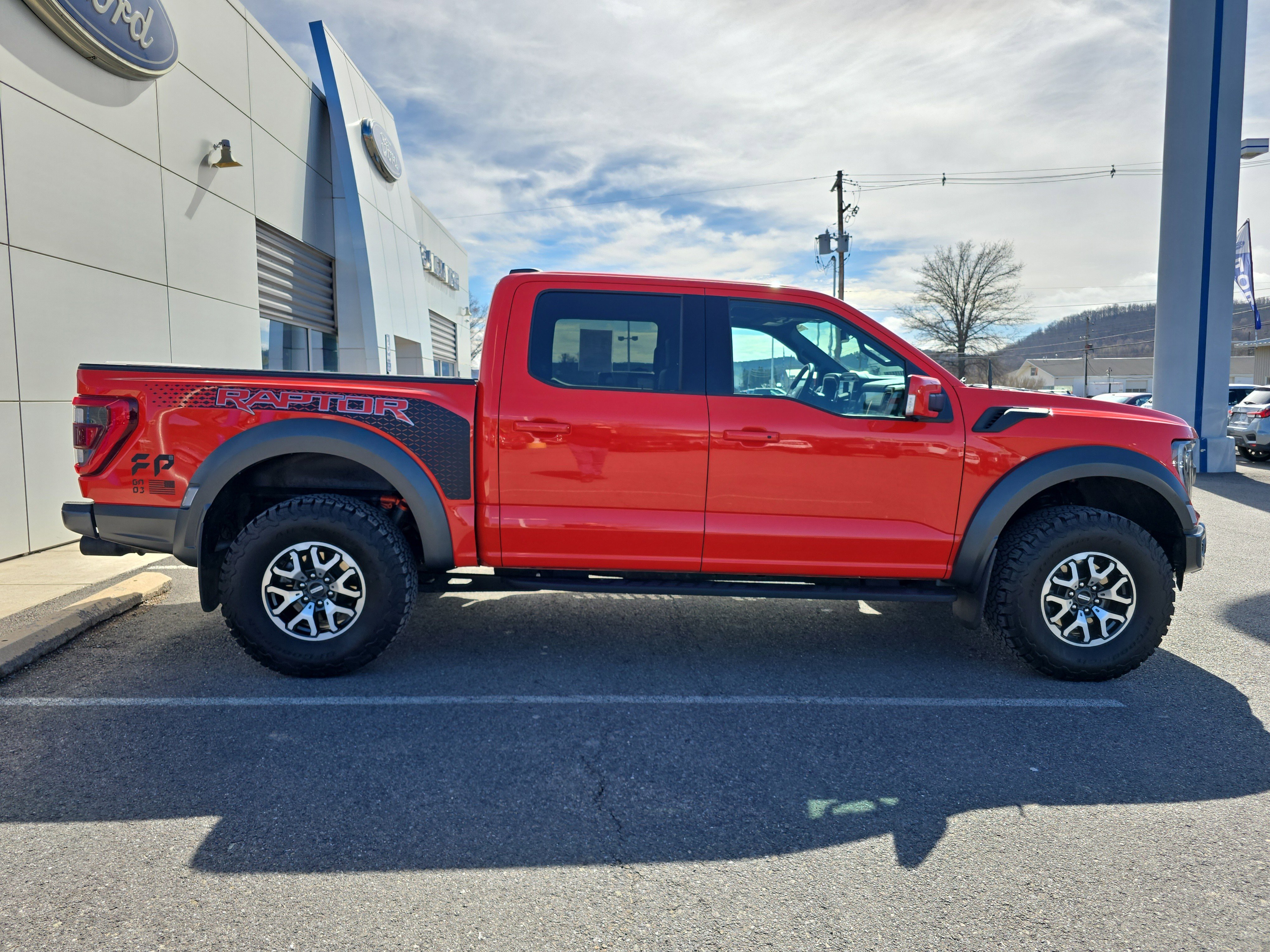 Certified 2023 Ford F150 Raptor AWD/4WD image 2