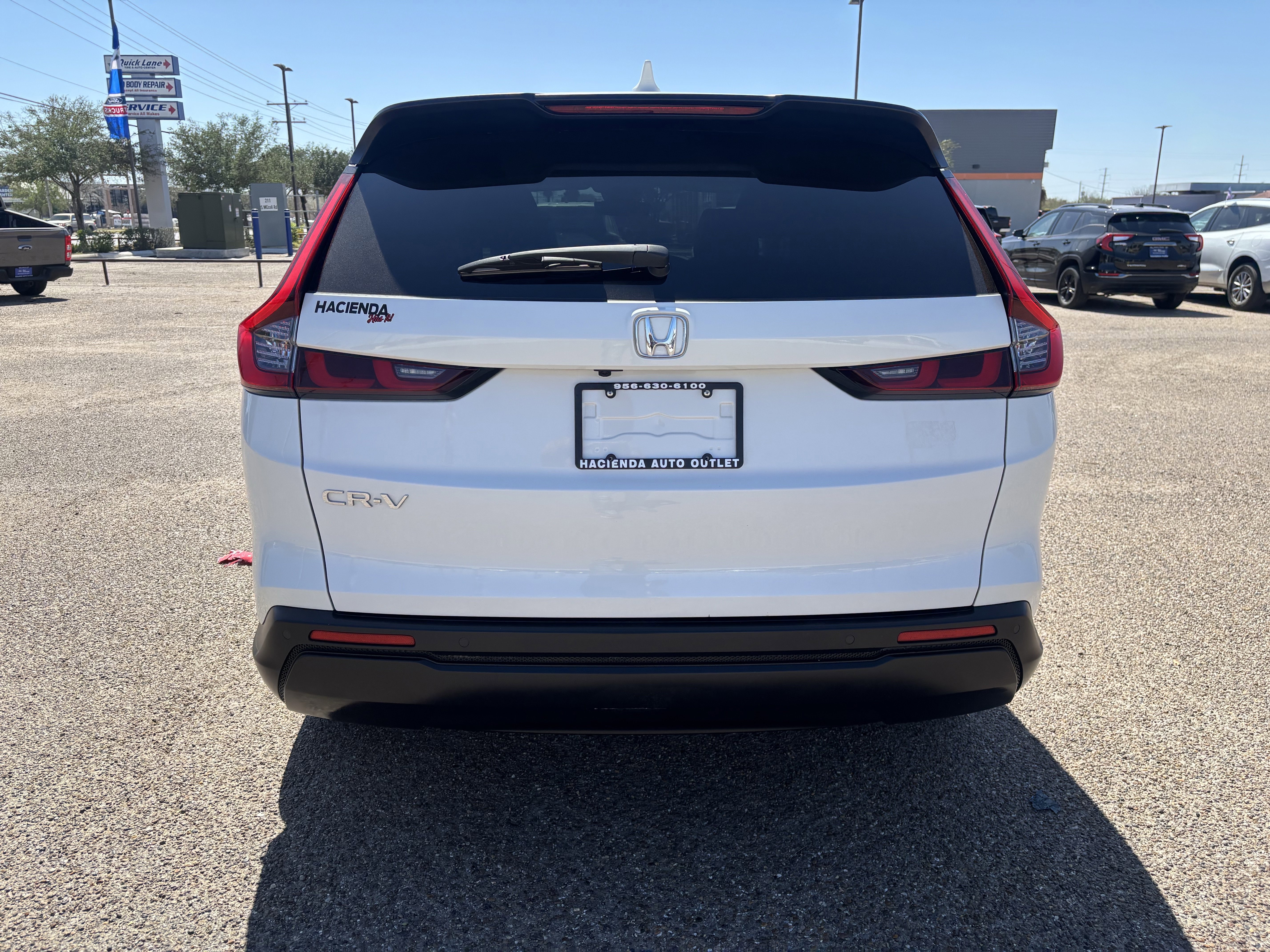 Used 2024 Honda CR-V EX-L image 4