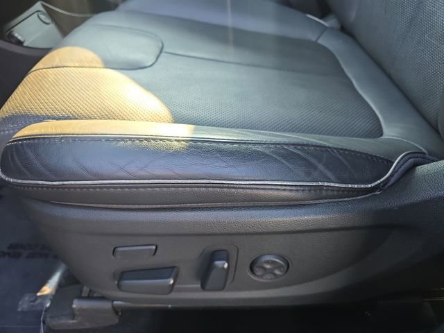 Used 2023 Hyundai Santa Fe Limited image 13