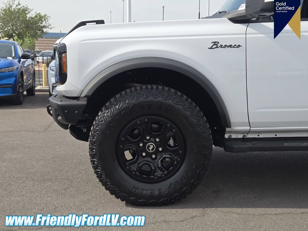 Certified 2024 Ford Bronco Wildtrak AWD/4WD image 9