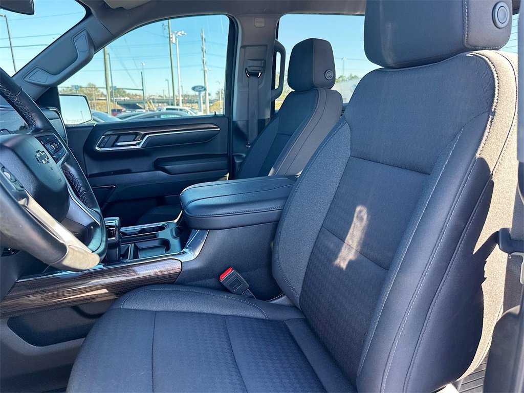 Used 2024 Chevrolet Silverado 1500 RST image 9