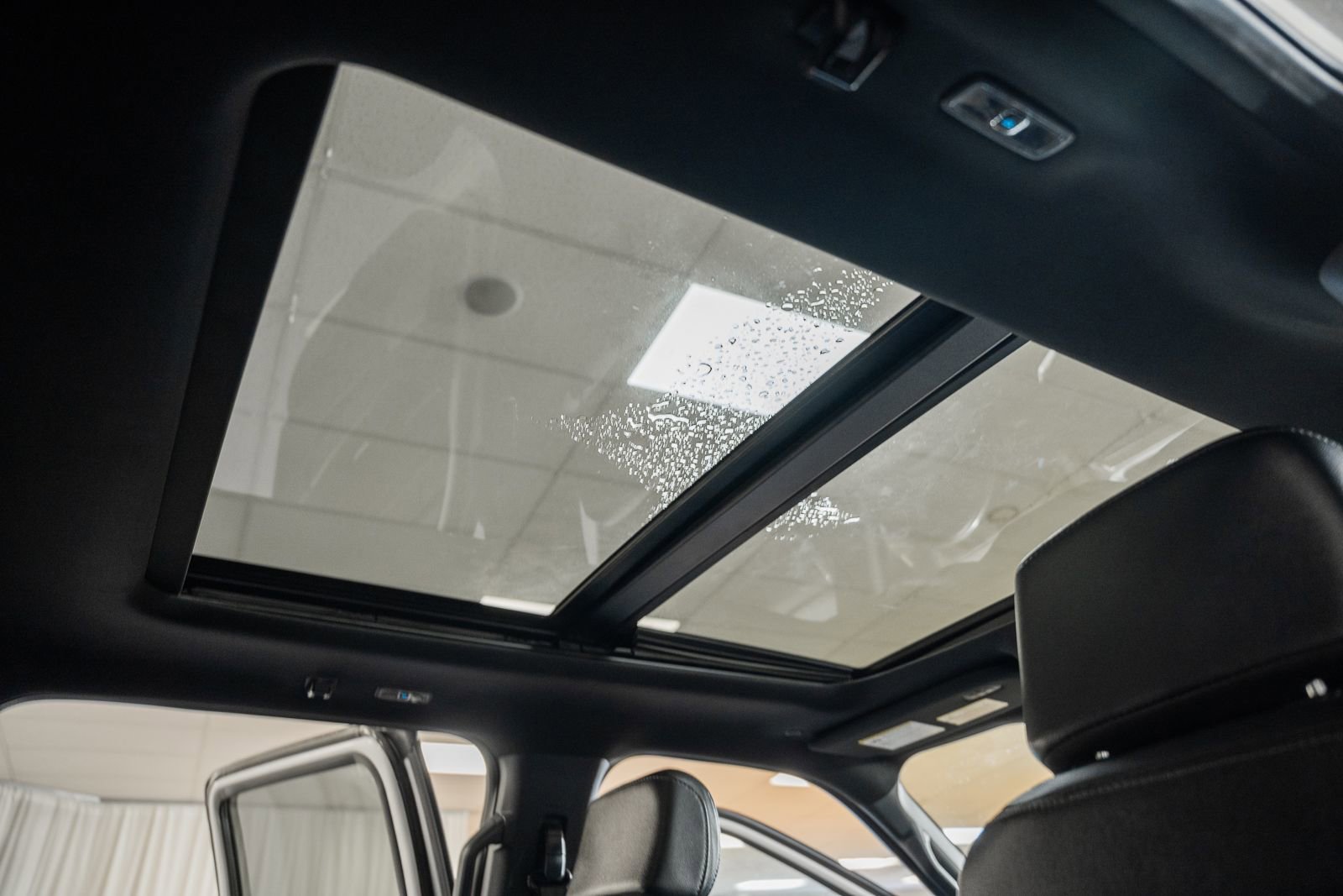 Certified 2023 Ford F150 Lariat w/ Equipment Group 502A High image 41