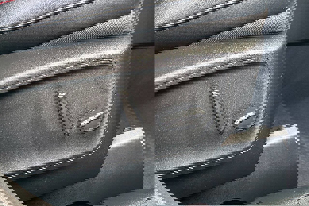 Certified 2023 Ford Escape ST-Line Select w/ Tech Pack #2 image 11