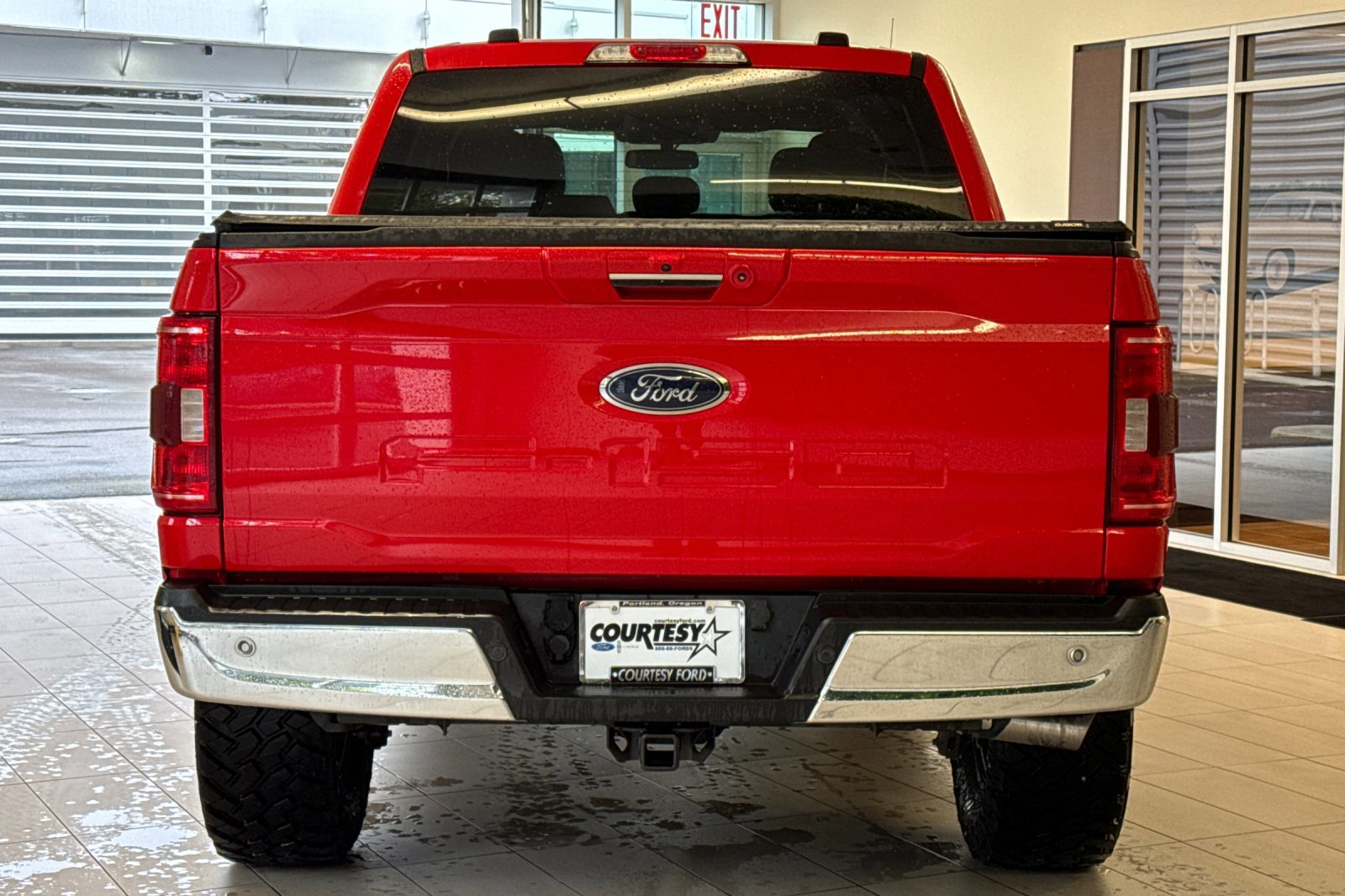 Certified 2021 Ford F150 XLT w/ Equipment Group 302A High image 5