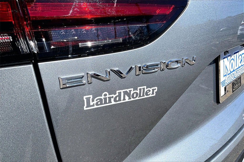 Used 2023 Buick Envision Preferred image 10