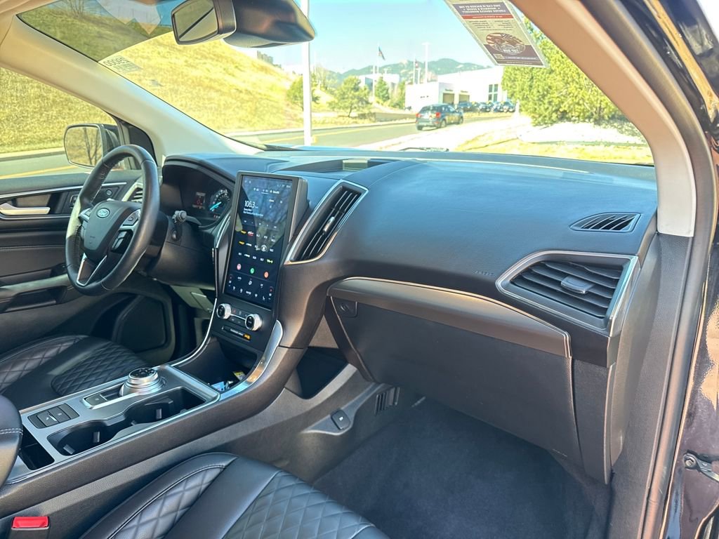 Certified 2024 Ford Edge Titanium AWD/4WD image 29