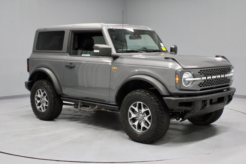 Certified 2022 Ford Bronco Badlands AWD/4WD image 1