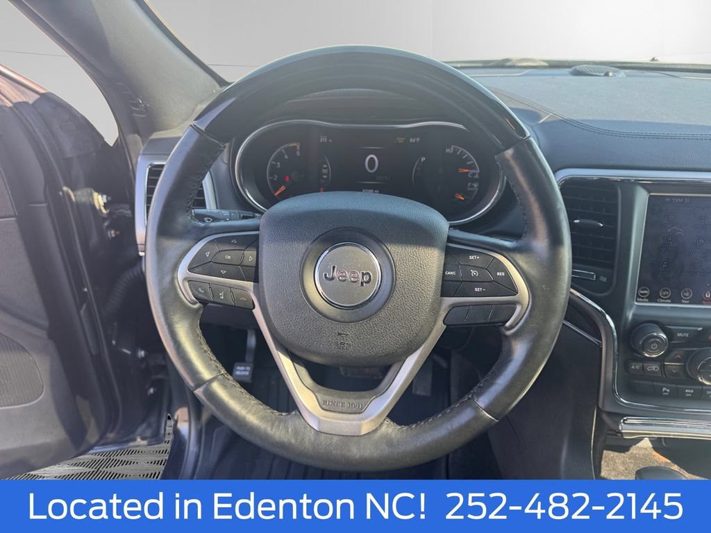 Used 2018 Jeep Grand Cherokee Overland AWD/4WD image 13