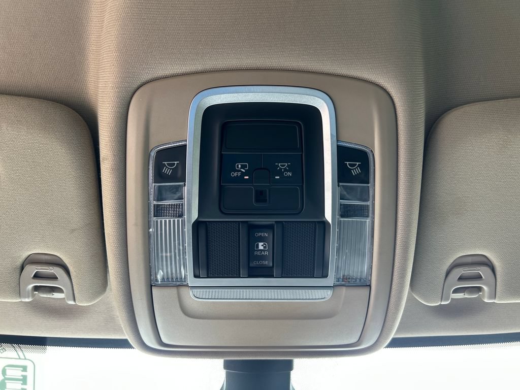 Used 2020 RAM 2500 Laramie AWD/4WD image 33