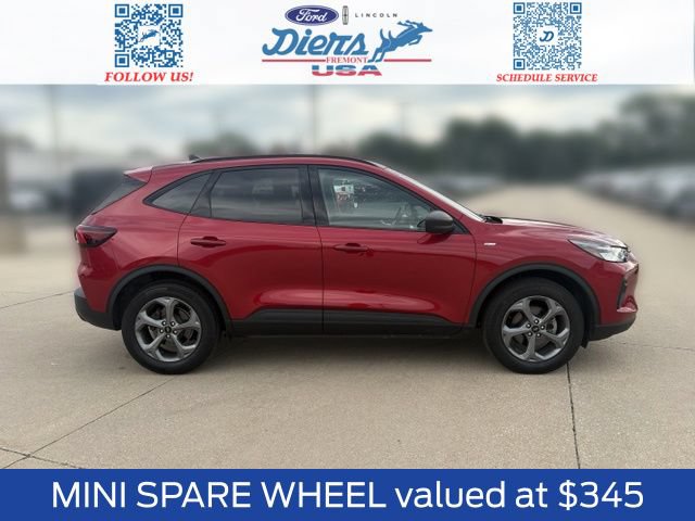 Certified 2025 Ford Escape ST-Line w/ Tech Pack #1 AWD/4WD image 5