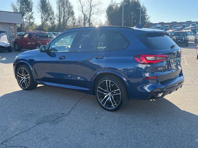 Used 2020 BMW X5 xDrive40i w/ M Sport Package image 4