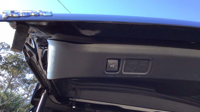 Certified 2021 Ford Expedition XLT image 11