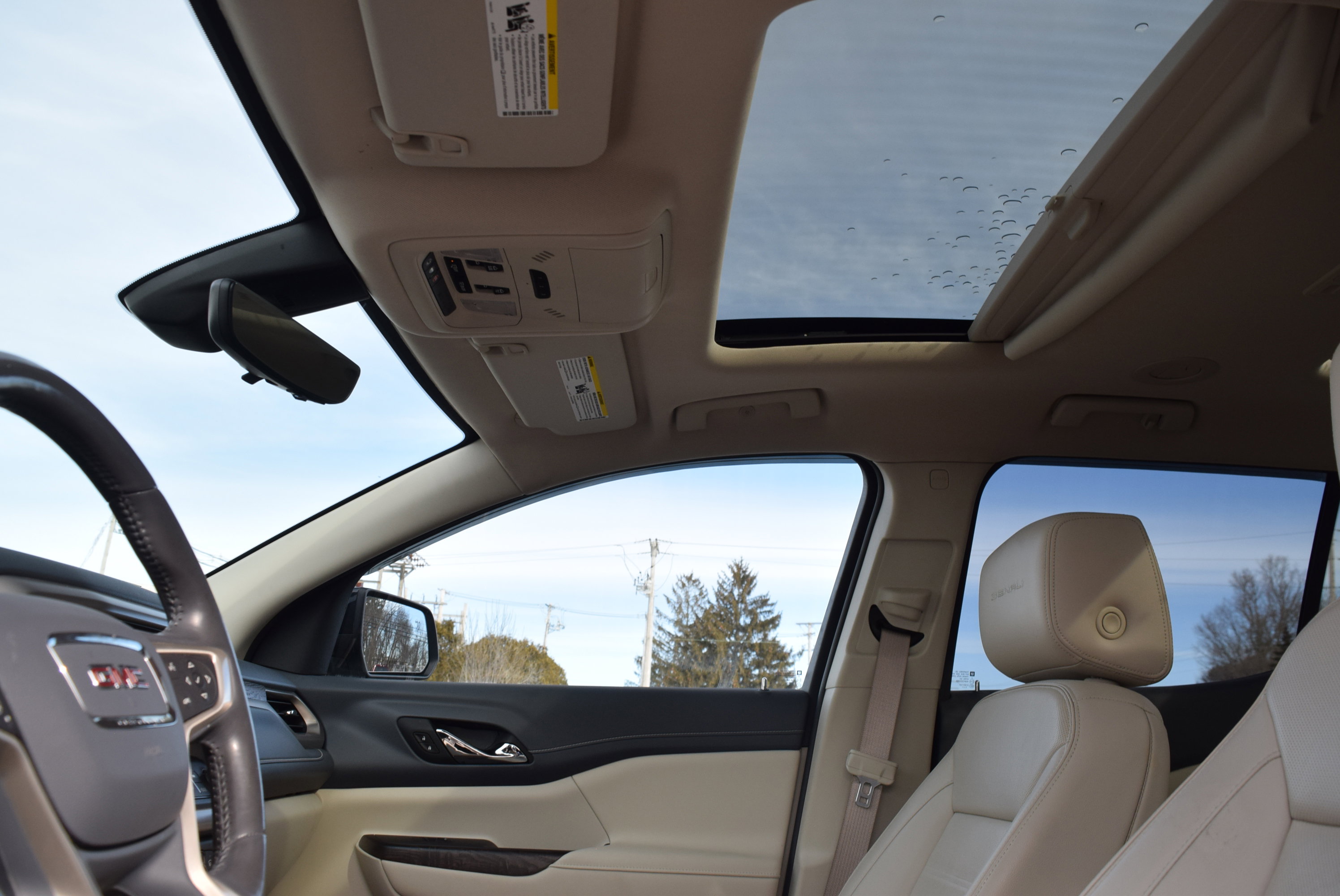 Used 2021 GMC Acadia Denali w/ Denali Ultimate Package image 15