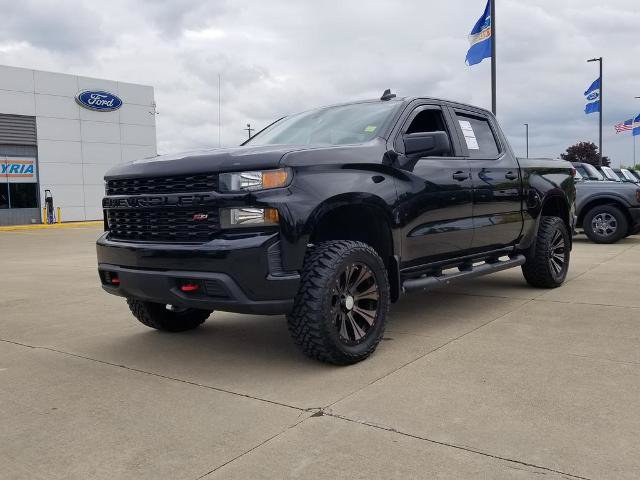 Used 2021 Chevrolet Silverado 1500 Custom Trail Boss w/ Midnight Edition AWD/4WD image 7