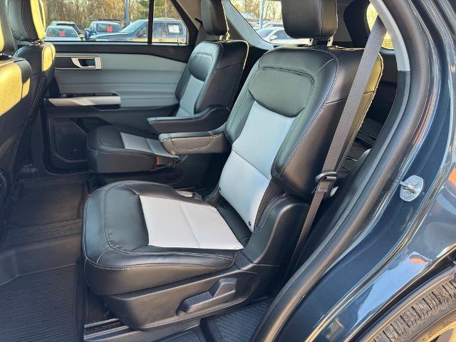 Certified 2023 Ford Explorer XLT w/ Equipment Group 202A image 9