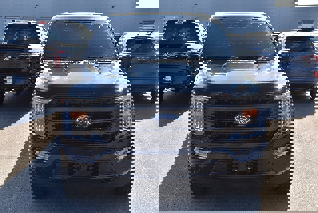 Certified 2022 Ford F150 Lariat image 3