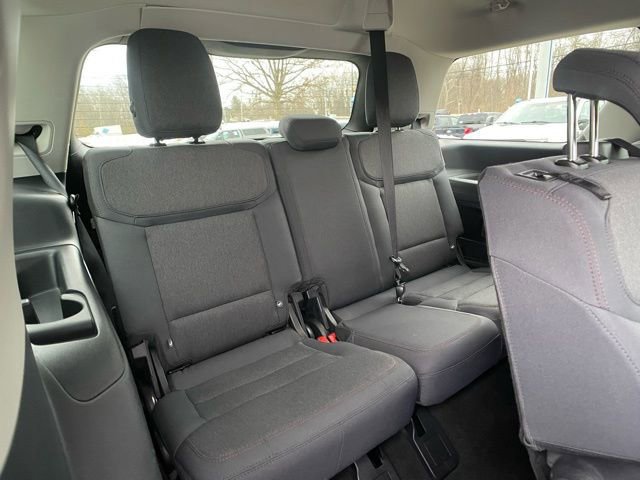 Certified 2025 Ford Expedition Active image 35