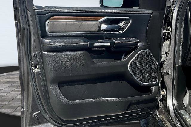 Used 2022 RAM 1500 Laramie AWD/4WD image 24