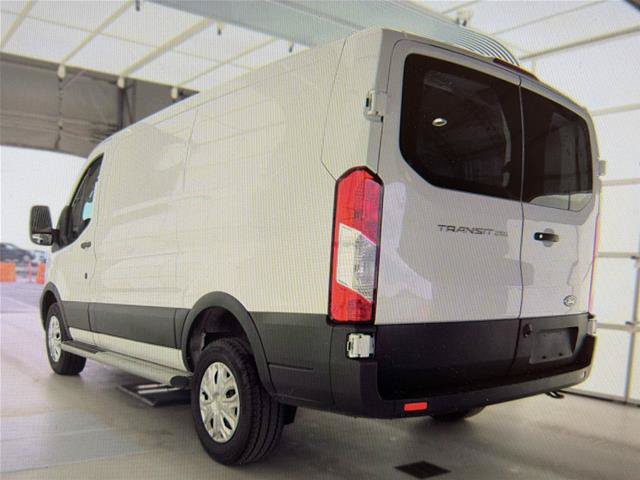 Certified 2025 Ford Transit 250 Low Roof w/ Exterior Upgrade Package RWD image 3